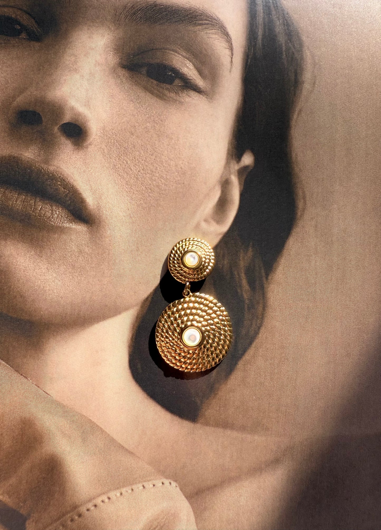BOUCLES SORAYA NACRE