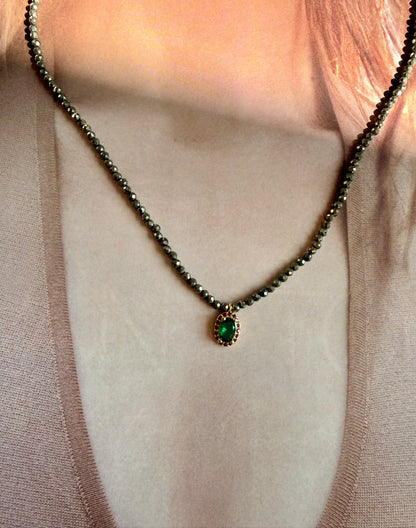Collier THEA